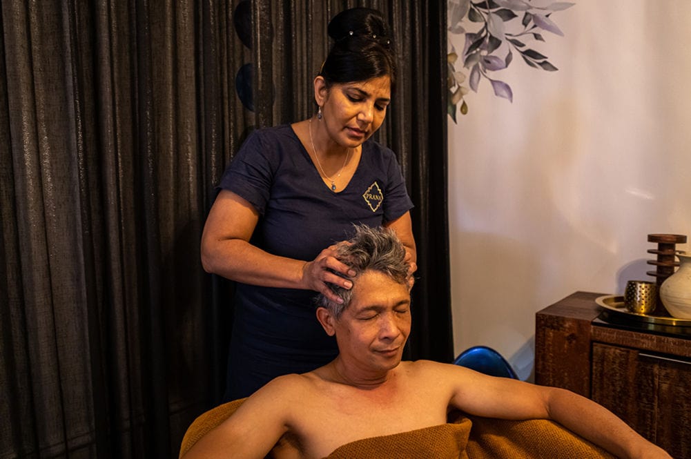 indian head massage for men at prana